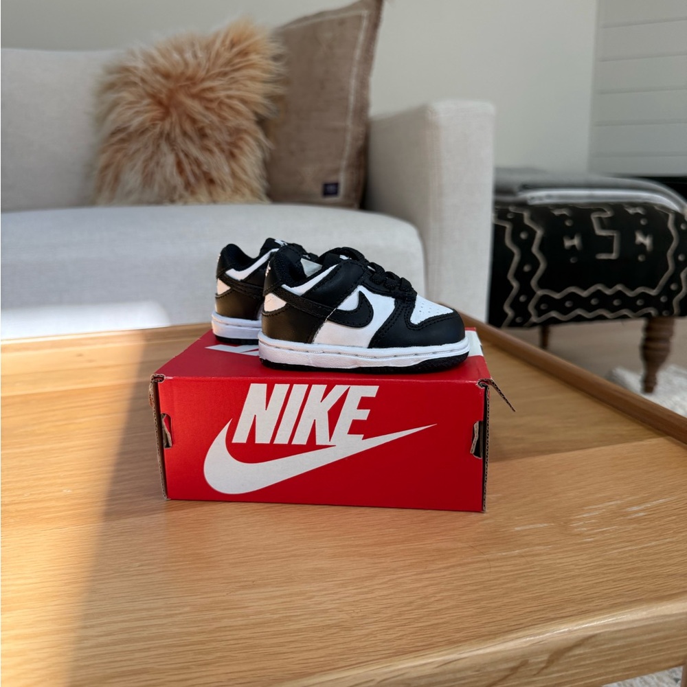 Nike brand new Black and White panda Infant Sneakers